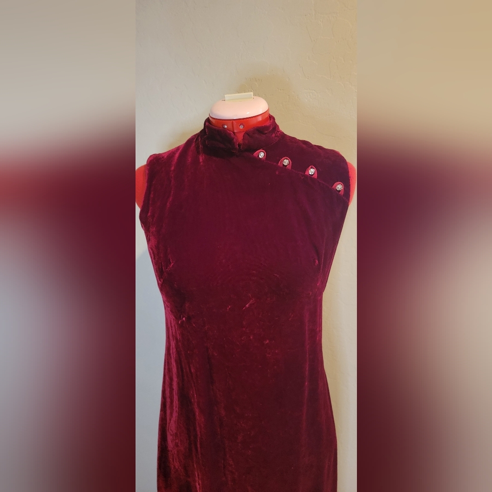 Vintage 1980's Asian Influenced Red Velour Dress - Picture 3 of 11